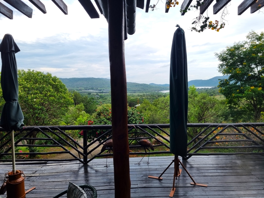 3 Bedroom Property for Sale in Utopia Nature Estate North West